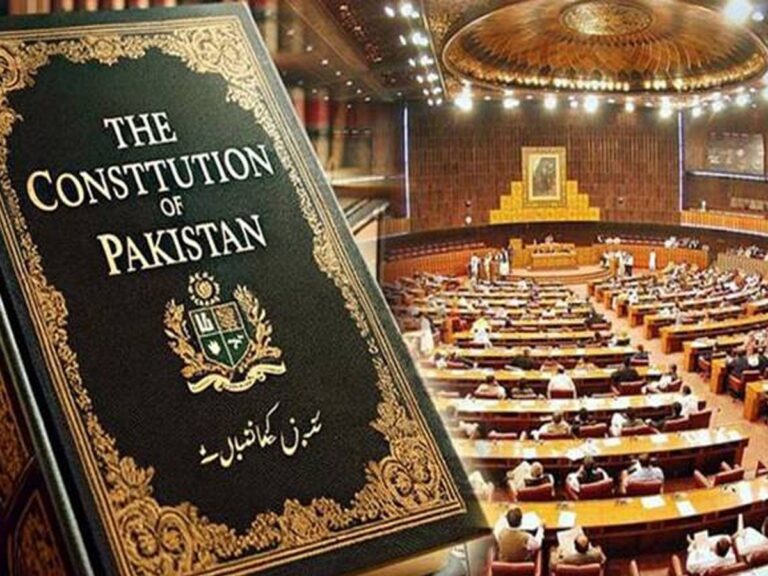 حکومت اور پیپلزپارٹی کے درمیان مذاکرات کامیاب،آئینی ترمیم کا مسودہ تیار