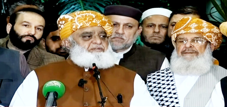 صوبوں کے حقوق اور اختیارات پر سمجھوتہ ناقابل قبول،مولانا فضل الرحمان