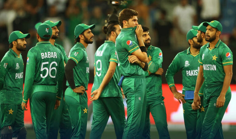 سری لنکا کیخلاف سلو اوور ریٹ پر پاکستان ٹیم کو میچ فیس کا 20 فیصد جرمانہ