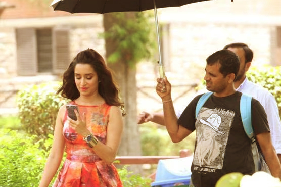 اداکارہ شردھا کپور کا پاؤں فریکچر، فلم کی شوٹنگ عارضی طور پر روک دی گئی