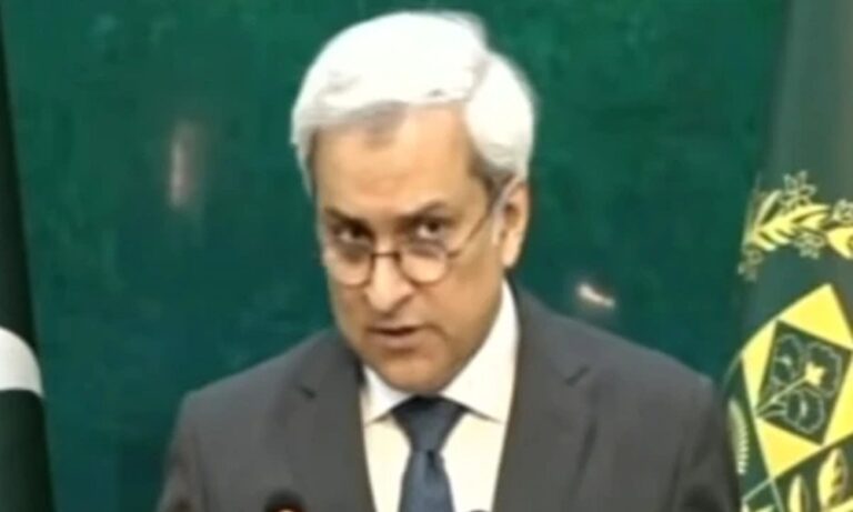 دہشت گردوں کے کسی بھی گروپ سے مذاکرات نہیں کریں گے: پاکستان