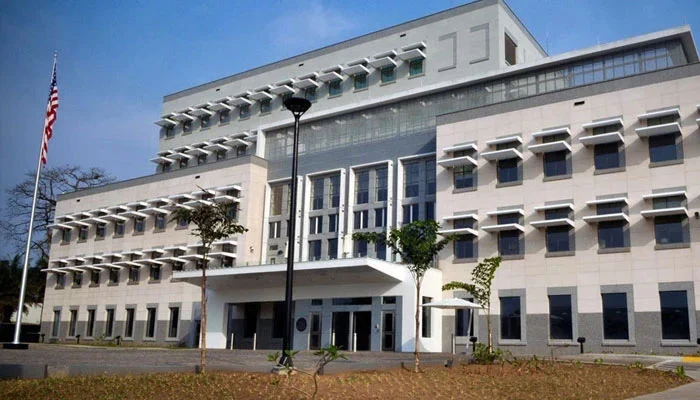 امریکن ایمبیسی اسلام آباد کو بم دھماکے سے اڑانے کی دھمکی، ملزم گرفتار