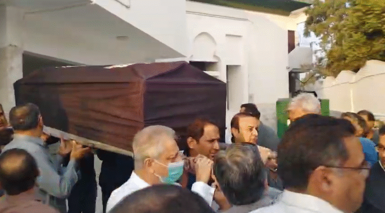 سابق گورنرسٹیٹ بینک ڈاکٹر شمشاد اختر کی نمازِ جنازہ ادا، سپردِ خاک
