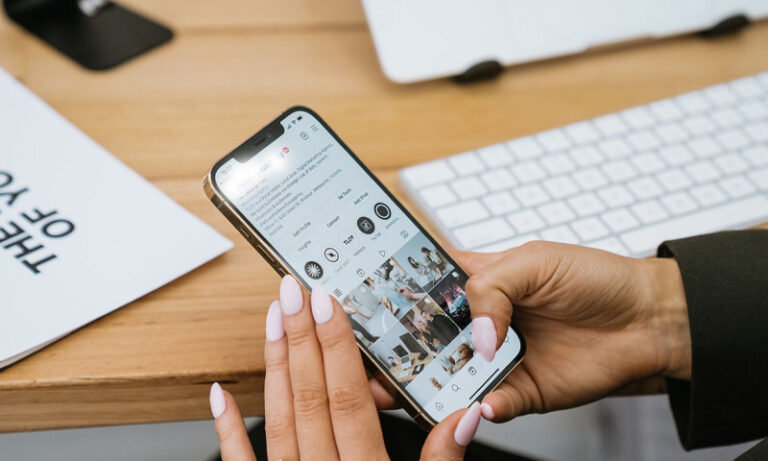 سوشل میڈیا سے قلیل مدتی لاتعلقی ذہنی صحت کیلئے مفید قرار