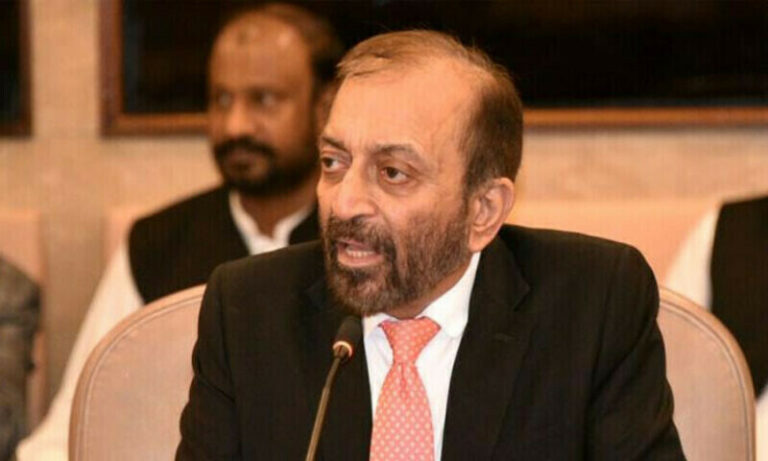کراچی میں بھتہ خوری اور امن و امان کی بدترین صورتحال، فاروق ستار کا پریس کانفرنس میں اظہارِ تشویش