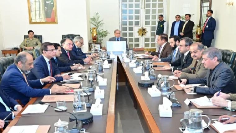 قومی اہمیت کے اہم منصوبوں کی شفافیت کے ساتھ بر وقت تکمیل ہماری ترجیح ہے : وزیراعظم