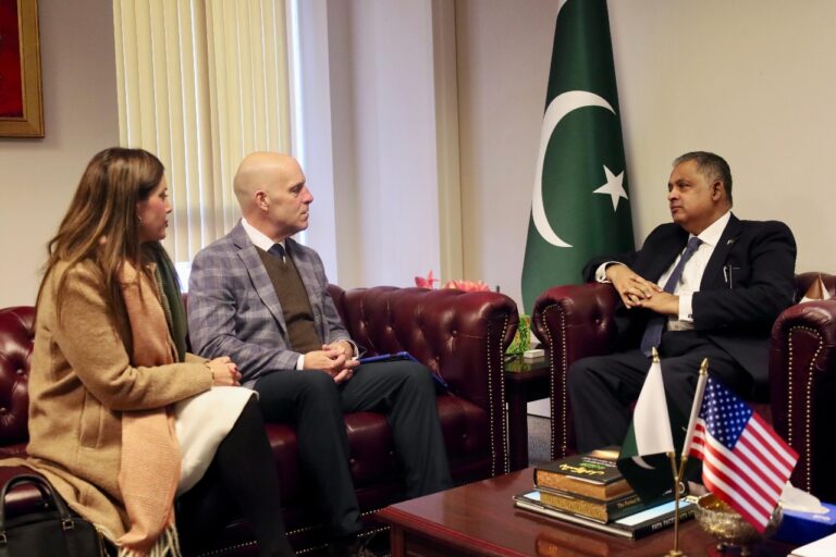واشنگٹن: سفیرِ پاکستان کی انسپائر برانڈز کی اعلیٰ قیادت سے ملاقات