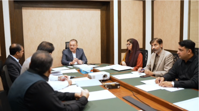 شرجیل میمن کی زیر صدارت سندھ میں ٹرانسپورٹ منصوبوں کا اہم اجلاس