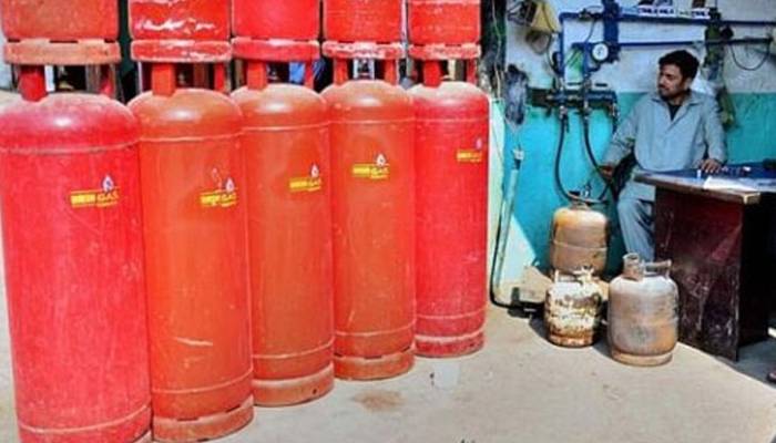 ایل پی جی گھریلو سلنڈر پر 50 فیصد سے زائد ٹیکس وصولی کا انکشاف
