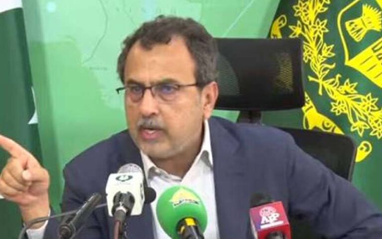 پاکستان 2035 تک اپنی 90 فیصد بجلی کلین اینڈ گرین انرجی سے حاصل کرے گا،اویس لغاری