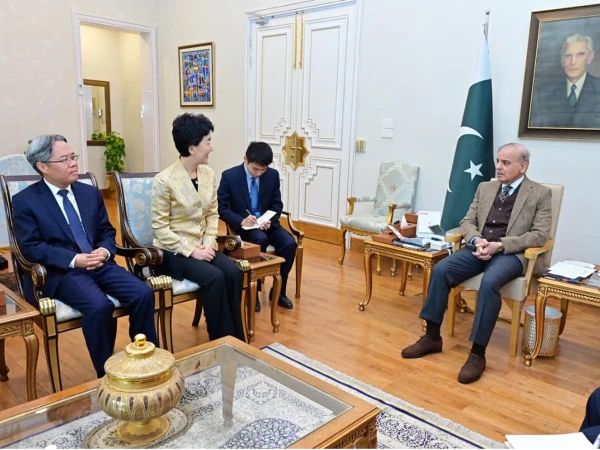 پاکستان کا چین کے ساتھ تعلق ہر حال میں غیرمتزلزل رہے گا، وزیراعظم