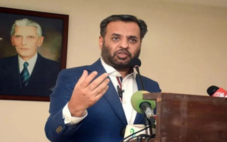 یونیورسل ہیلتھ کوریج کے تحت اب شہری نجی اسپتالوں میں مفت علاج کروا سکتے ہیں، مصطفیٰ کمال