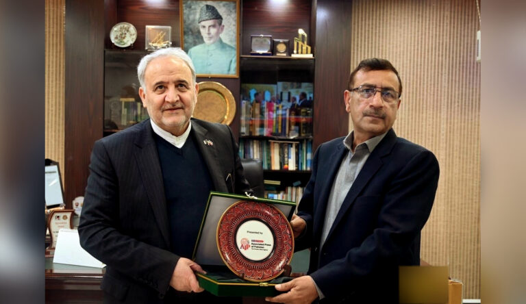 جعلی خبروں کے خلاف ایران اور پاکستان کے سرکاری میڈیا کےدرمیان تعاون پر اتفاق