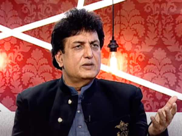 خلیل الرحمان قمر کی نامناسب ویڈیو وائرل کرنے کے مقدمے میں پیشرفت