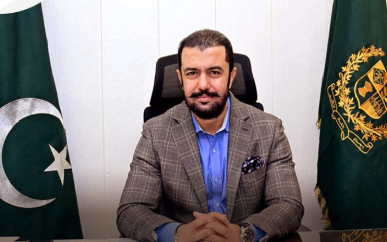 پاکستان نے تاریخ میں پہلی بار قرض میچورٹی سے قبل واپس کرنا شروع کر دیا،مشیر وزیر خزانہ خرم شہزاد