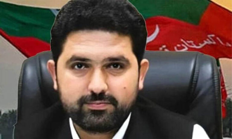 عدالت کا مسلسل عدم حاضری پر سہیل آفریدی کو گرفتار کرکے پیش کرنے کا حکم