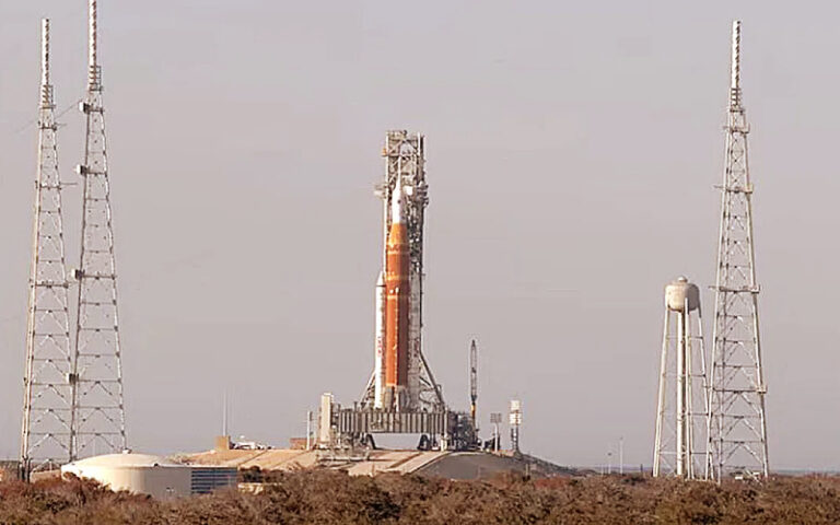 ناسا کا تاریخی انسانی مشن آرٹیمیس ٹو  ایک مرتبہ پھر التوا کا شکار