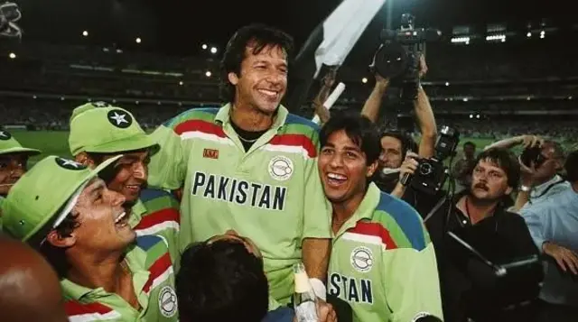 دنیائے کرکٹ کے 14 سابق کپتانوں کا حکومتِ پاکستان کے نام کھلا خط، عمران خان کی صحت پر تشویش