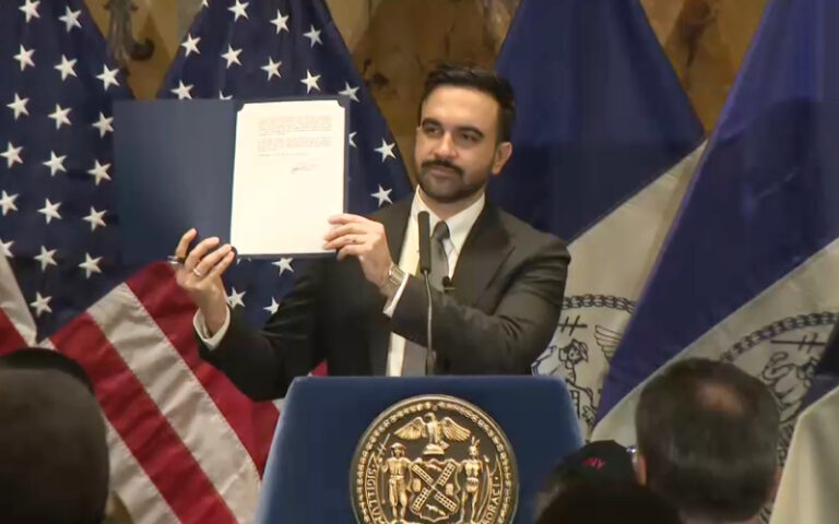 زوہران ممدانی نے نیو یارکرز کو امیگریشن ایجنسی کے مظالم سے تحفظ کے لیے ایگزیکٹو آرڈر جاری کردیا