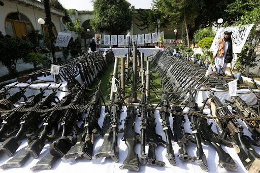 افغانستان میں چھوڑاگیاامریکی اسلحہ پاکستان میں دہشت گردی میں استعمال ہورہاہے،رپورٹ میں انکشاف