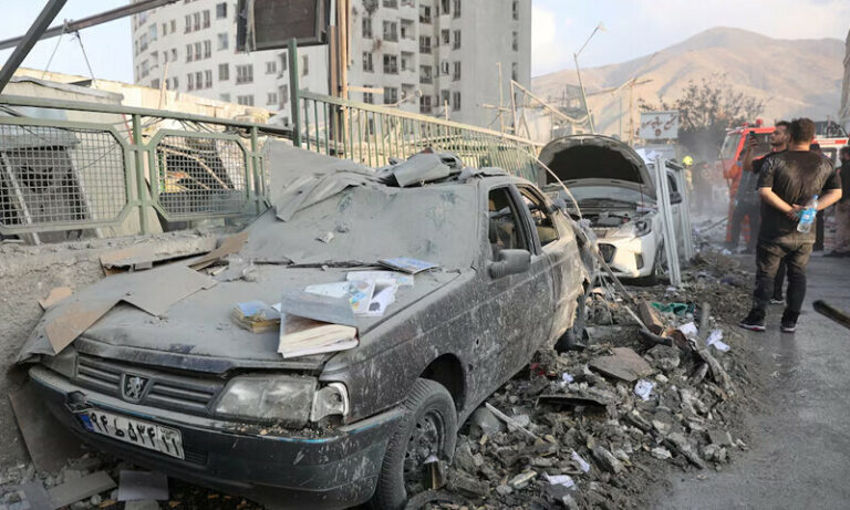 ایران پر امریکہ اور اسرائیل کے حملوں میں شدت، آٹھویں روز شہداء کی تعداد 1332 ہوگئی