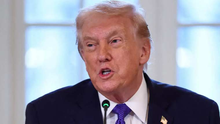 آبنائے ہرمز سے بارودی سرنگیں ہٹانا ایران کا درست سمت میں بڑا قدم ہوگا، ٹرمپ