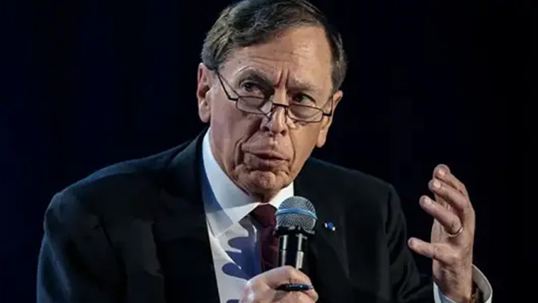 ایرانی سکول پر حملے کے ہم ہی ذمہ دار ہیں: امریکی جنرل ڈیوڈ پیٹریاس