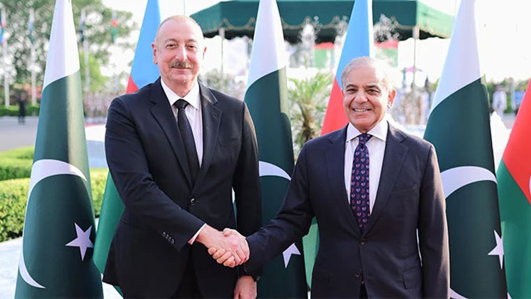 وزیراعظم کا آذربائیجان کے صدر کو فون، عوام کو عیدالفطر کی مبارکباد دی