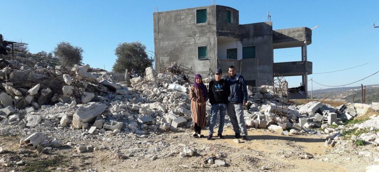 پاکستان کا اقوامِ متحدہ میں دو ٹوک مؤقف: اسرائیلی آباد کاروں کے فلسطینیوں پر حملوں کی شدید مذمت