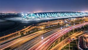 دبئی ایئرپورٹ پر فلائٹ آپریشن عارضی طور پر معطل، مسافروں کو الرٹ جاری
