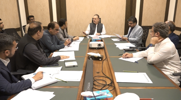 سندھ حکومت نے 1,524 سرکاری گاڑیاں گراؤنڈ کر دیں، کفایت شعاری کے اقدامات جاری