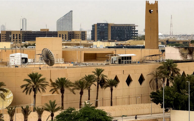 امریکا نے سعودی عرب میں سفارتکاروں کو فوری طور پر واپس بلانے کا حکم دے دیا