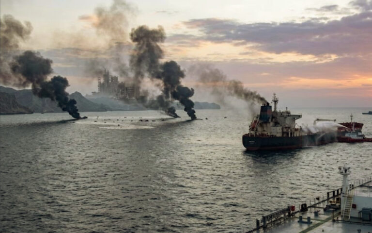 ایران کے 30 سے زائد بحری جہاز ڈبو دیئے، امریکا کا دعویٰ