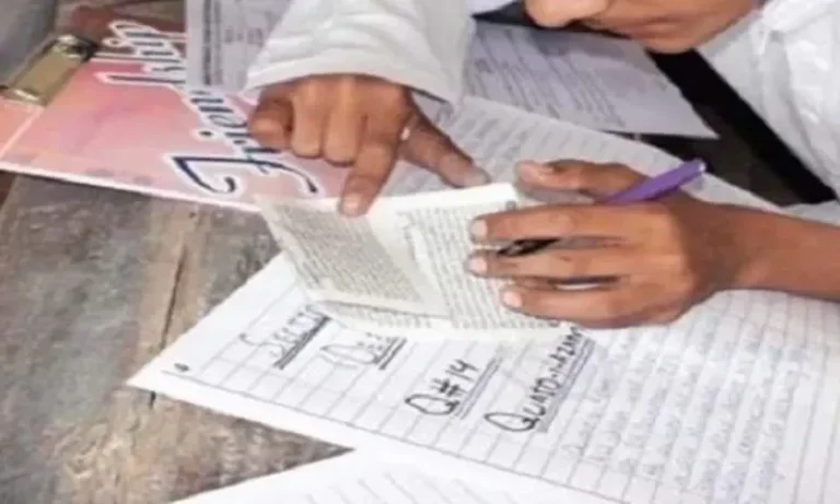 کراچی: میٹرک امتحانات میں پرچہ آؤٹ ہونے کی روایت برقرار؛ دسویں کا بائیولوجی کا پیپر وقت سے پہلے وائرل