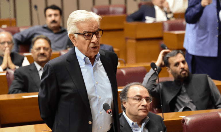 پاکستان صہیونی جنگی جنون روکنے کی صلاحیت رکھتا ہے، خواجہ آصف