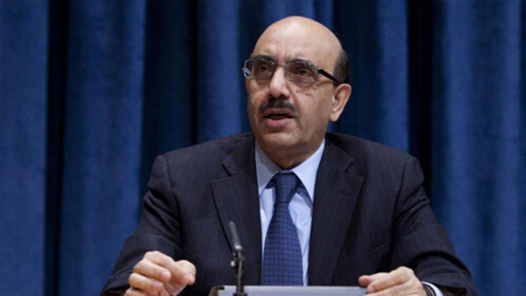 پاکستان کو موقع کا فائدہ اٹھاتے ہوئے معیشت کو مضبوط کرنا چاہئے: مسعود خان