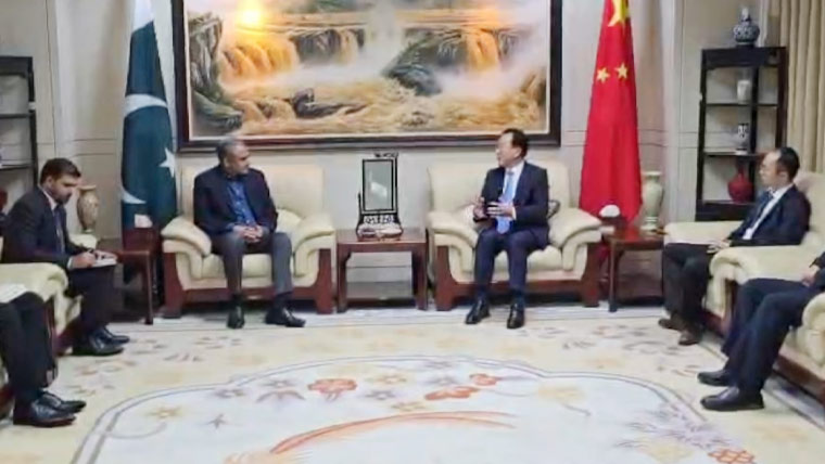 محس نقوی کی چینی سفارتخانہ آمد، سرمایہ کاری، سکیورٹی امور پر گفتگو