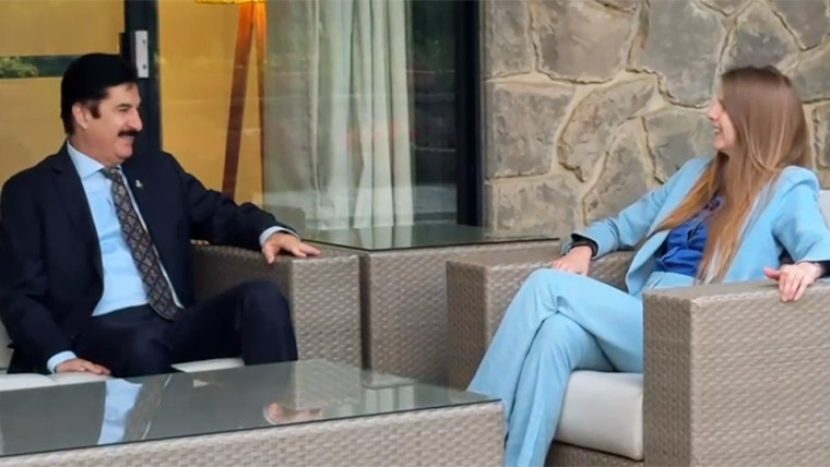 فیصل کریم کنڈی سے برطانوی ہائی کمشنر کی ملاقات، دوطرفہ تعاون بڑھانے پر اتفاق