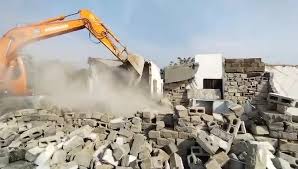 اسلام آباد: بری امام میں تجاوزات کے خلاف آپریشن کے دوران میدانِ جنگ بن گیا