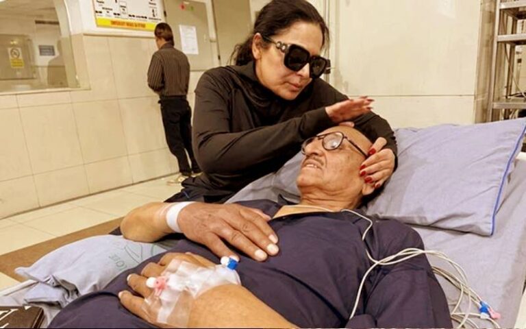 اداکارہ میرا کے والد کو ہارٹ اٹیک، حالت تشویشناک