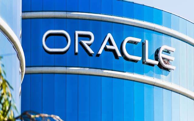 امریکی ٹیکنالوجی کمپنی اوریکل میں بڑے پیمانے پر چھانٹیاں شروع،12 ہزار بھارتی فارغ