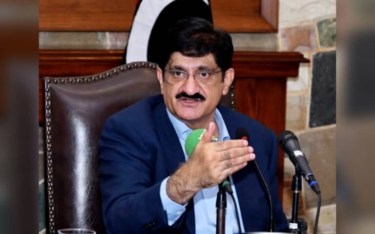 وزیراعلیٰ مراد علی شاہ کا سندھ میں پبلک ٹرانسپورٹ کے کرائے برقرار رکھنے کا فیصلہ