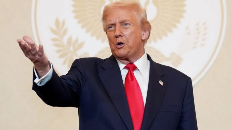 ایران کے پاس 48گھنٹے ہیں، معاہدہ کرلے یا آبنائے ہرمز کھول دے ورنہ قیامت ٹوٹ پڑے گی، ٹرمپ