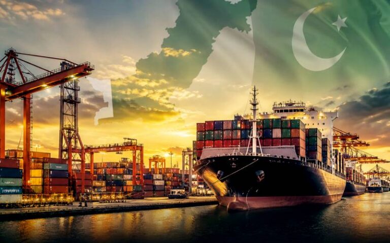 پاکستان میں اپریل کے دوران تجارتی خسارہ 43 فیصد سے زائد بڑھ گیا