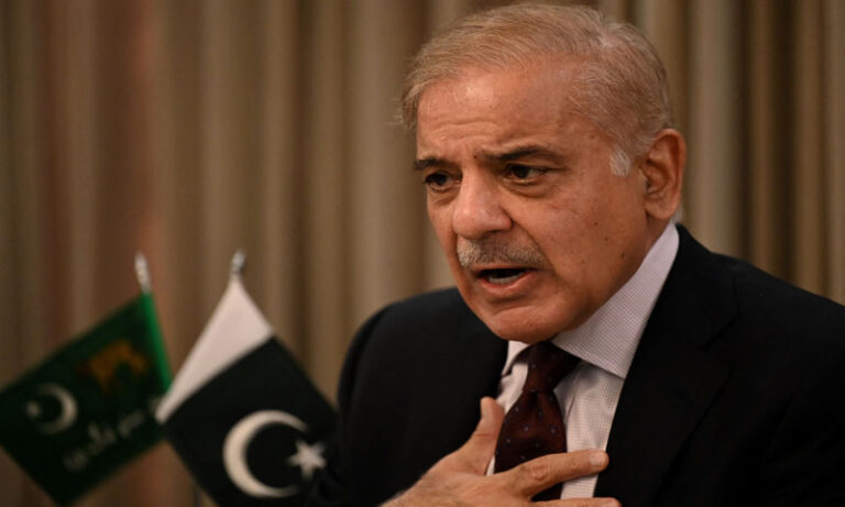 ون کانسٹیٹیوشن ایونیو کیس؛ وزیرِ اعظم نے وفاقی وزیرِ قانون کی سربراہی میں اعلیٰ سطح کمیٹی بنا دی