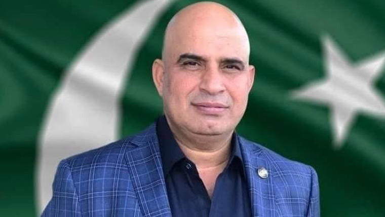 ن لیگ کے سابق سینیٹر تاج محمد آفریدی ٹریفک حادثے میں جاں بحق