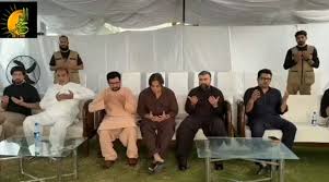دشت واقعہ انتہائی دل دہلا دینے والا ہے، معصوم لوگوں کو شہید کرنے والوں کے خلاف قومی بیانیہ بنایا جائے: وزیر اعلیٰ بلوچستان سرفراز بگٹی کی کراچی میں میڈیا سے گفتگو