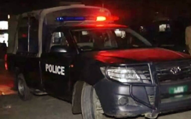 راولاکوٹ میں عوامی ایکشن کمیٹی کے مسلح افراد کی فائرنگ، 4 اہلکار جاں بحق، آئی جی