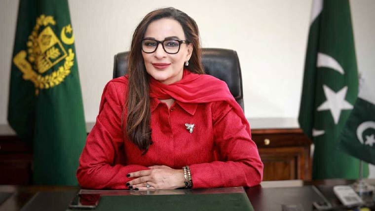 5 جولائی کو آئین، پارلیمان اور عوامی مینڈیٹ کو نقصان پہنچایا گیا: شیریں رحمان