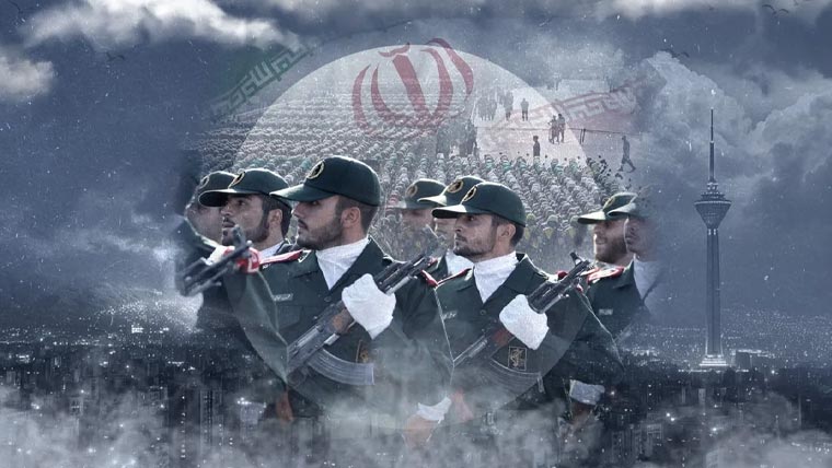 امریکی جارحیت بند ہونے تک خطے میں جوابی حملے جاری رہیں گے: ایرانی فوج